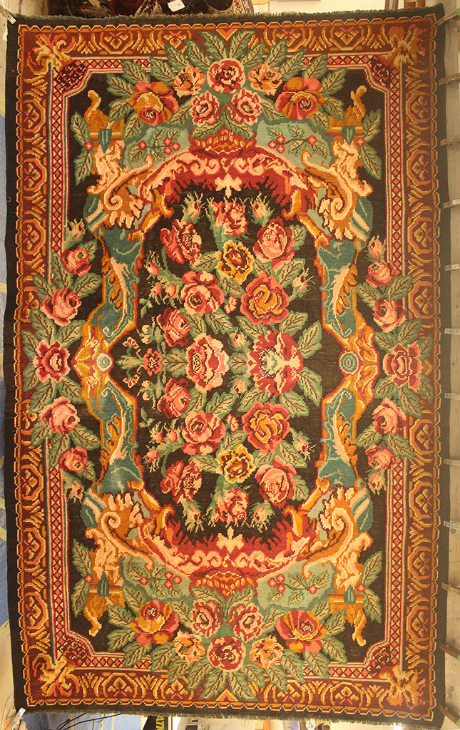 7 x 11'8 Hungery Bas-Arabjan Rug