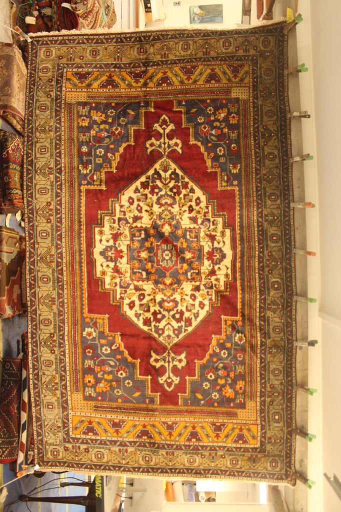 10'4 x 6 Turkey Tasipnar Rug