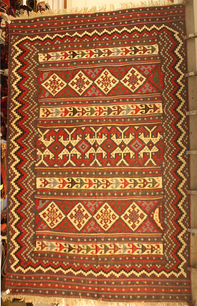 5'2 x 8 Persian Bakhtiari Rug