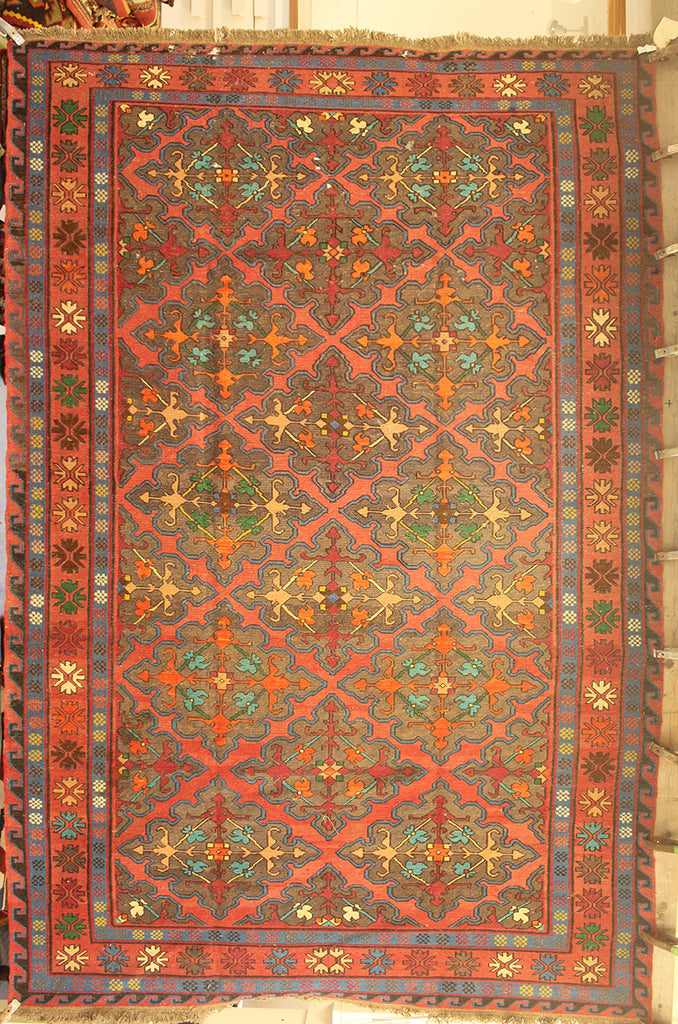 6'1 x 10'2 Russian Soumack Dogistan Rug