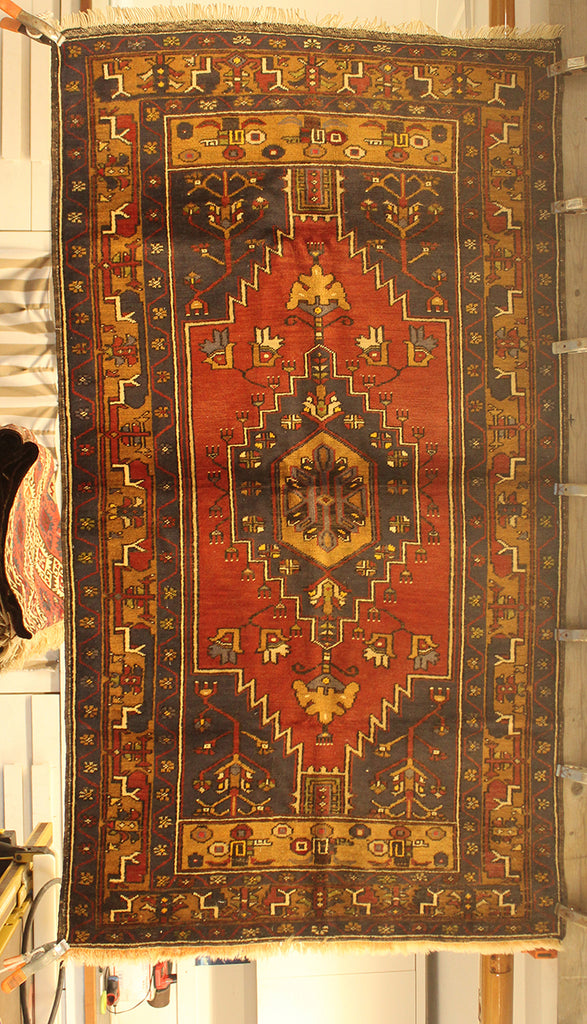 7 x 4 Turkey Yunta Rug
