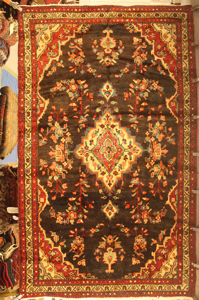 4'7 x 7'11 Persian Hamadan Rug
