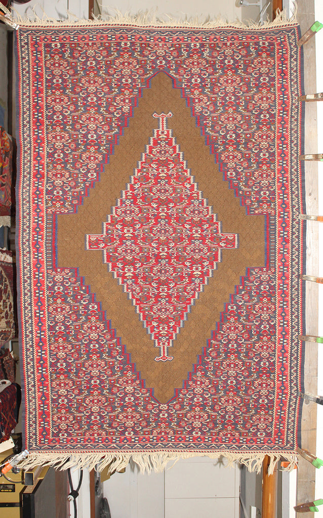 4'8 x 7'4 Turkey Lake Van Senneh Rug
