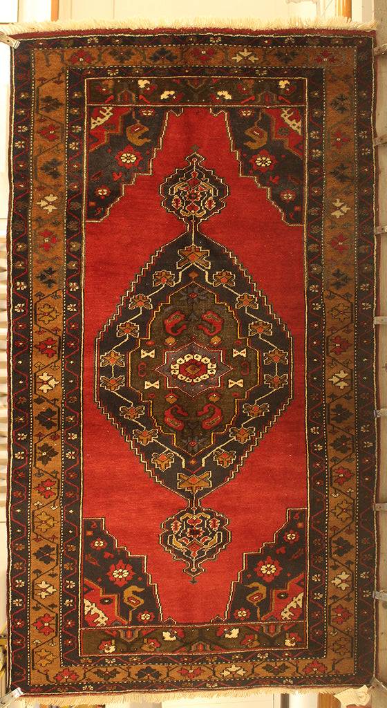 3'9 x 7'2 Turkey Yahyahi Rug
