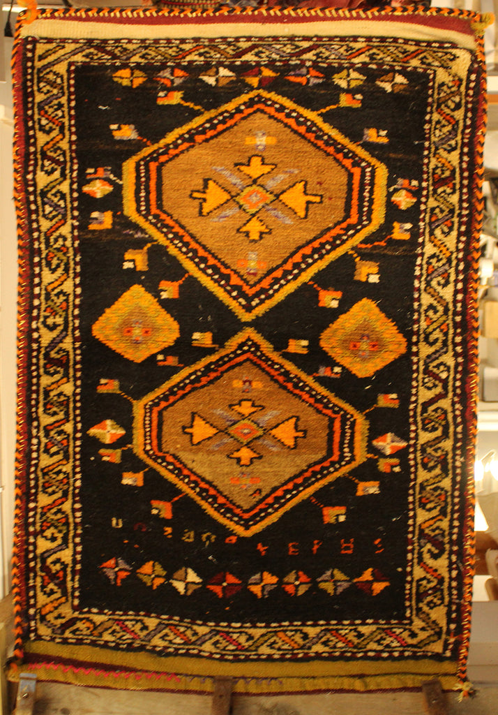2".0 x 3".0 Turkish Tribal Bag Rug