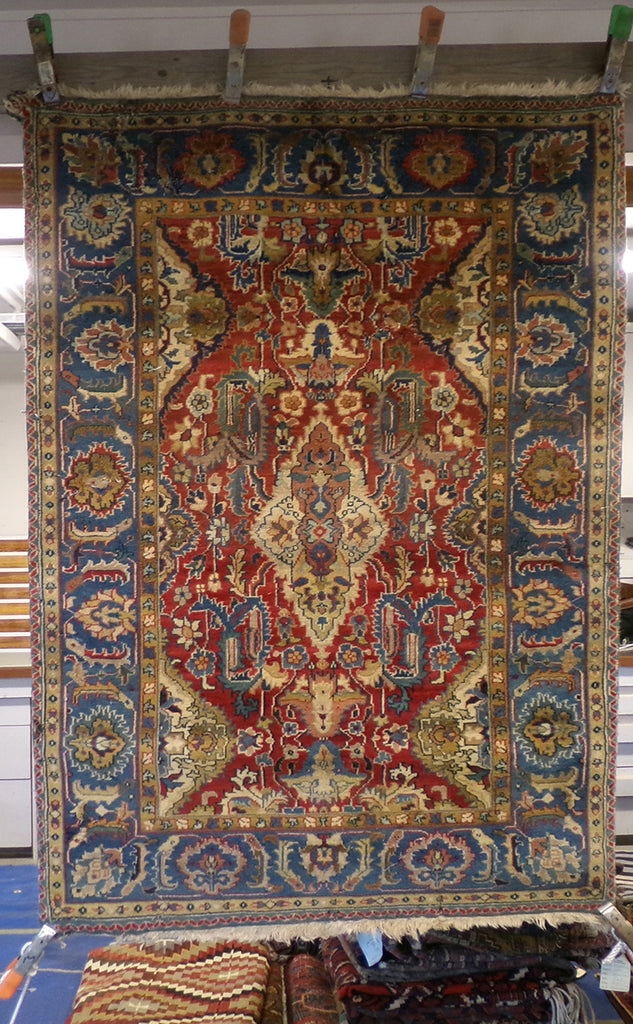 3'2 x 4 '11 Turkey Kulah Rug