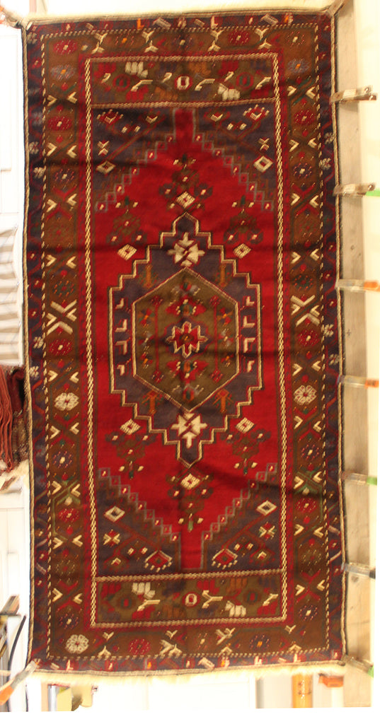 3'6 x 7 Turkey Yahali Rug