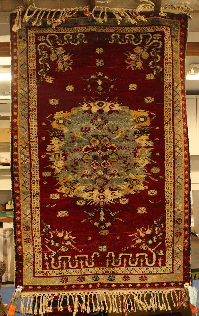 4'7 x 2'10 Turkish Anatolia Ghiordes Rug