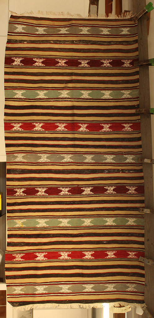 2'7 x 7'11 Turkey Balikesir Kilim Rug