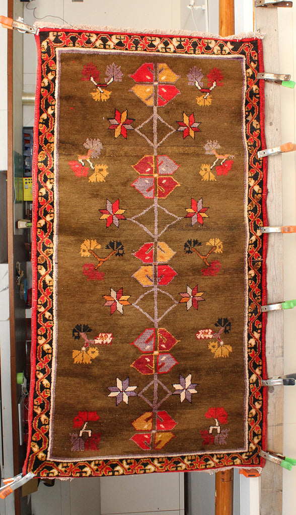 3'3 x 5'10 Turkish Karakachi Rug