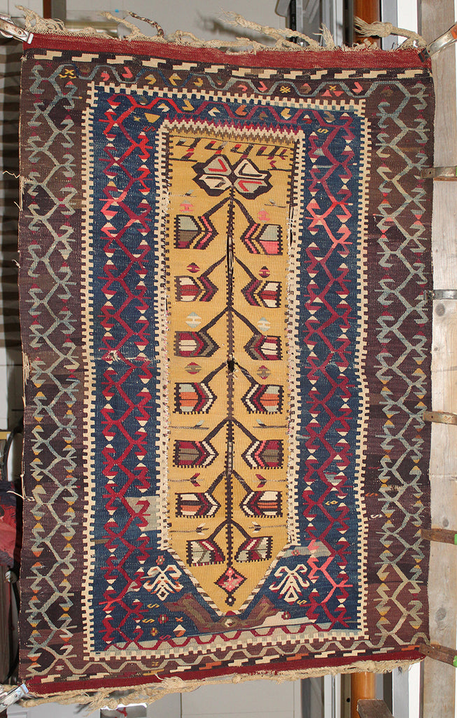 5'2 x 3'6 Turkey Ghiordes-Prayer rug Rug
